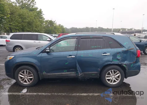 2015 Kia Sorento Lx из США, поврежденный, VIN 5XYKTCA6XFG601455